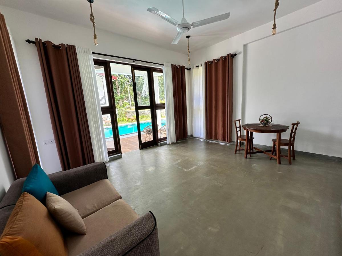 Finch Tangalle Exterior photo